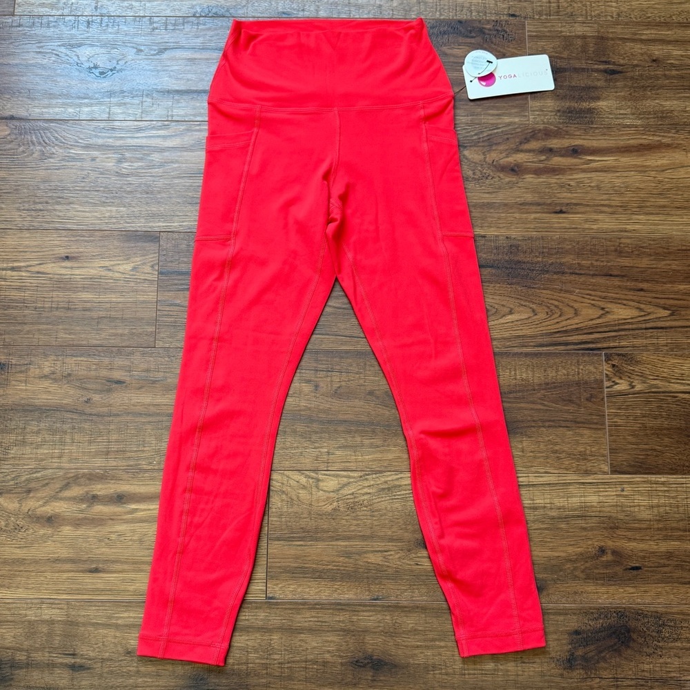 Yogalicious Women’s High Waisted Ultra Soft Poppy Red Leggings Size Small NWT